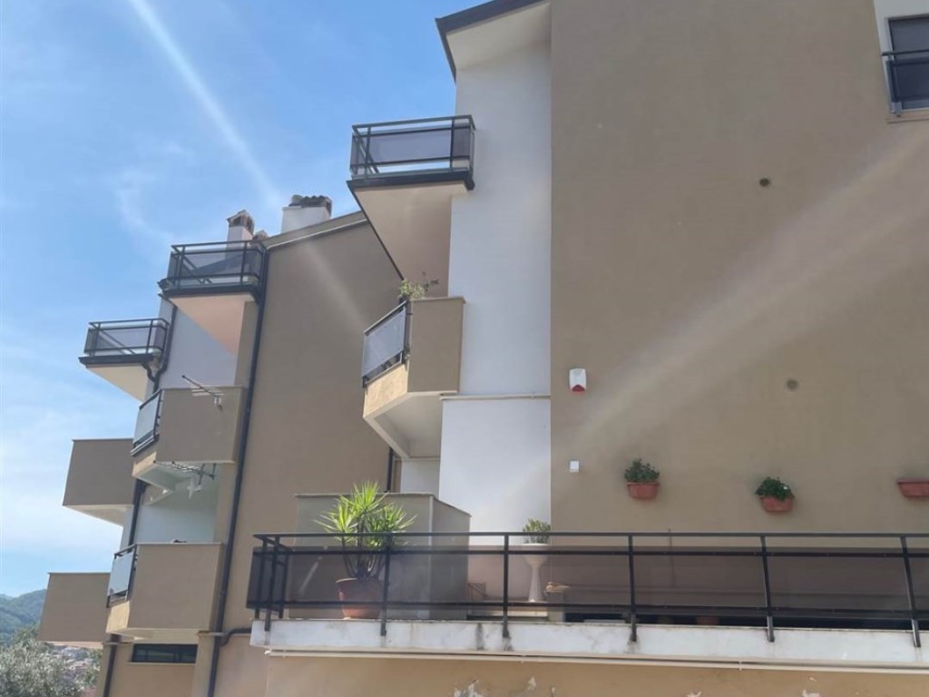 Appartamento in vendita a Mendicino via stilluzzo 6
