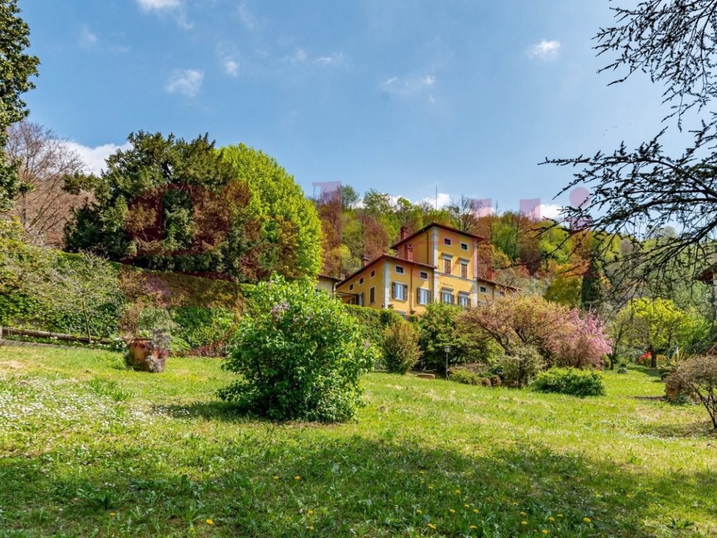 Villa in vendita a Bergamo bergamo Fontana,11