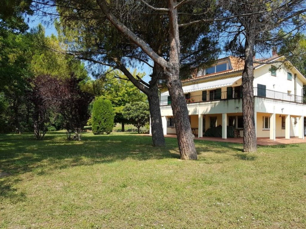 Villa in vendita a Pesaro strada della Pieve