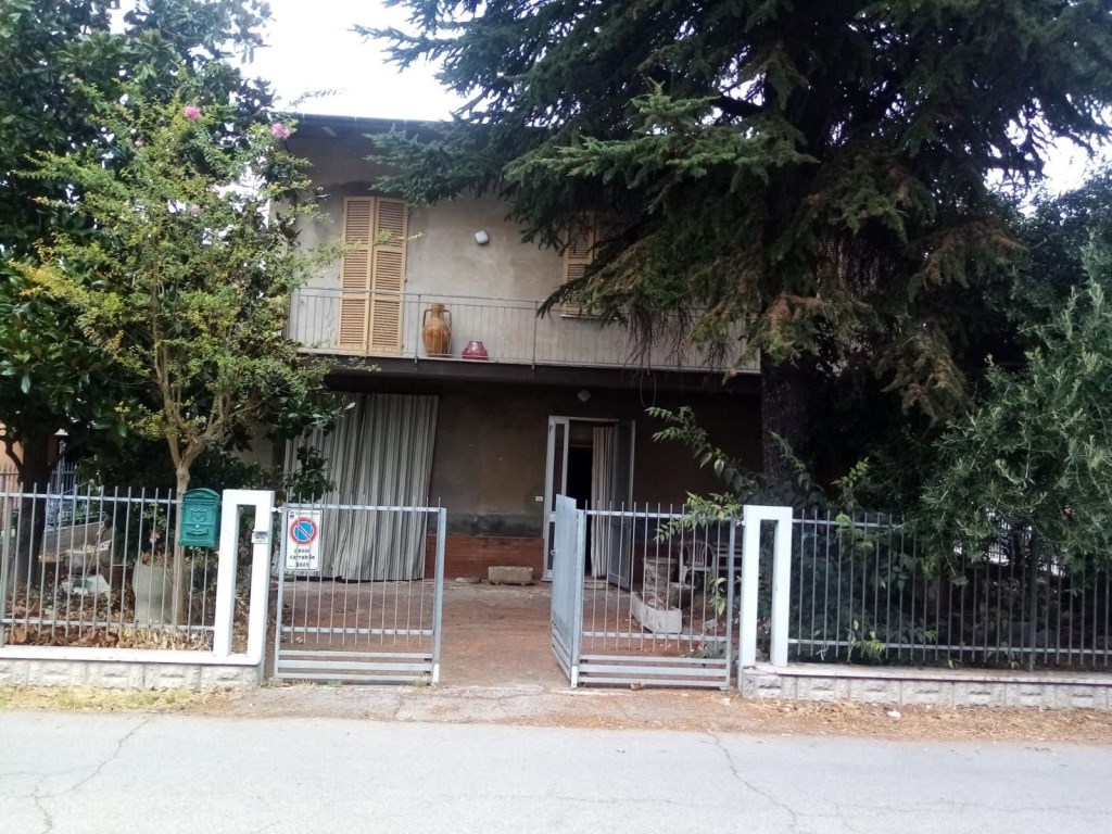 Casa Indipendente in vendita a Cesena zona ospedale