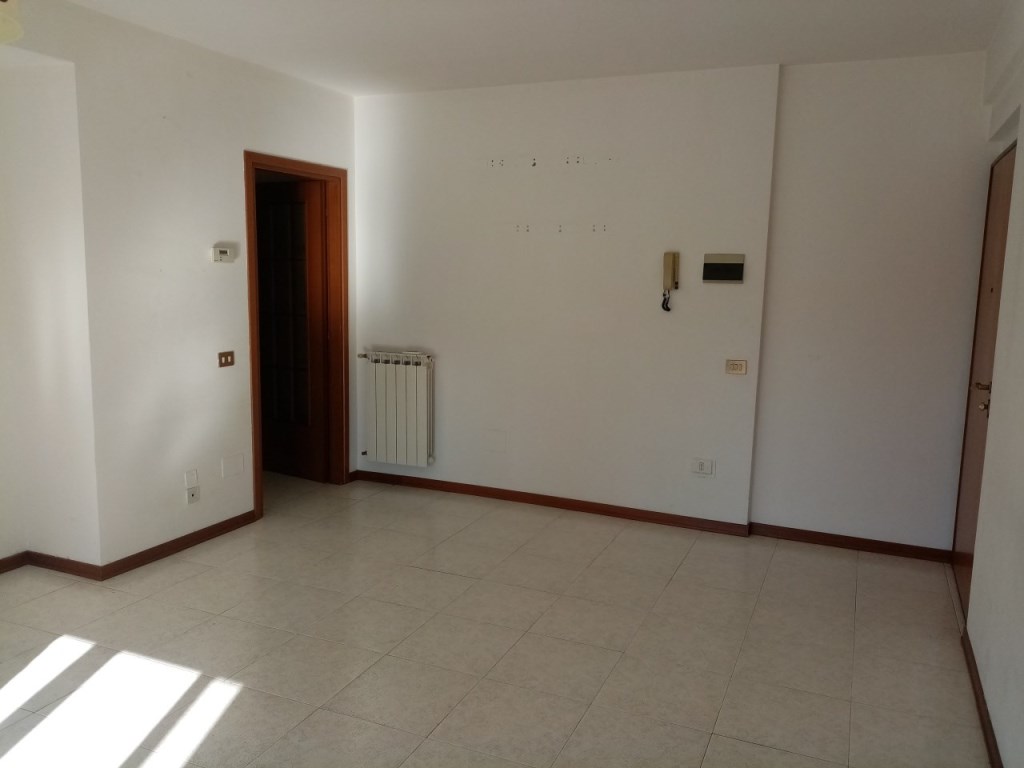 Appartamento in vendita a Terni via del Rivo, 38