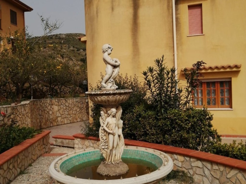 Villa in vendita a Termini Imerese c.Da Impalastro