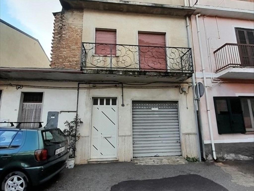 Casa Indipendente in vendita a Polistena via Marsala 17