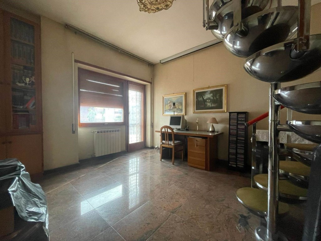 Appartamento in vendita a Guidonia Montecelio via Monte Gran Paradiso 22