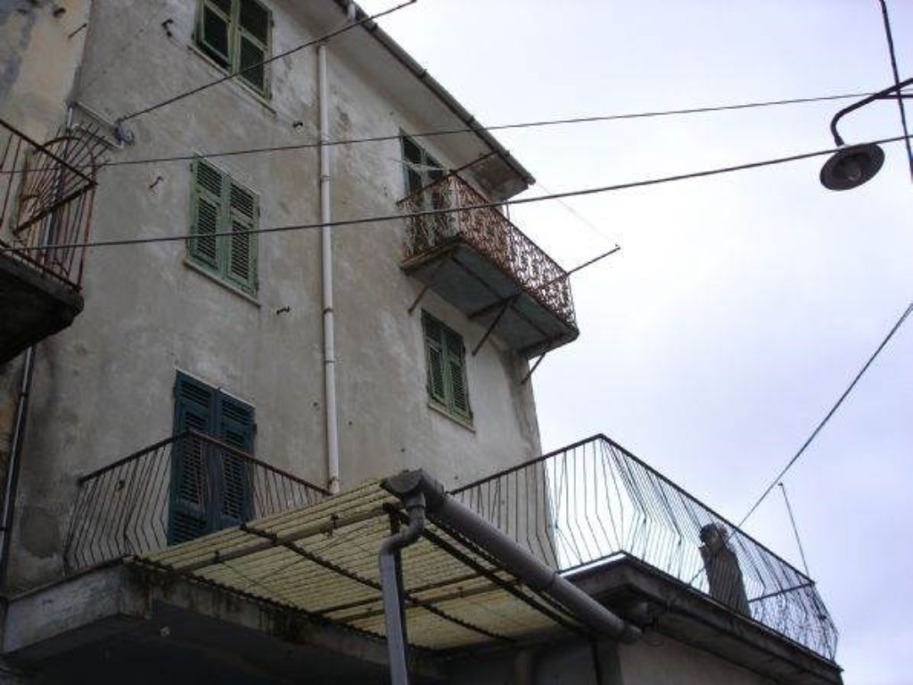 Palazzo in vendita a La Spezia