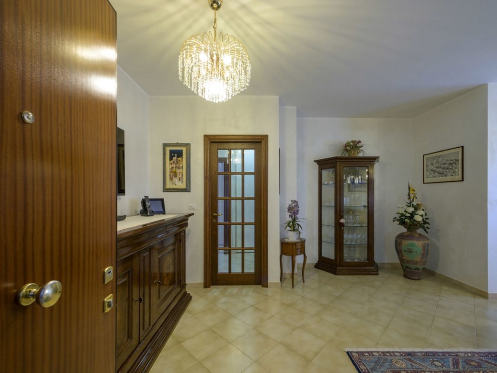 Appartamento in vendita a Gubbio gubbio Tifernate,150