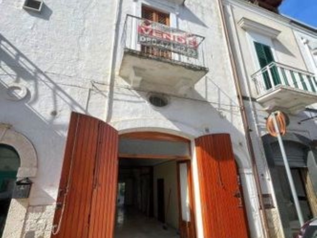 Casa Indipendente in vendita a Mola di Bari mola di Bari Regina Margherita,88
