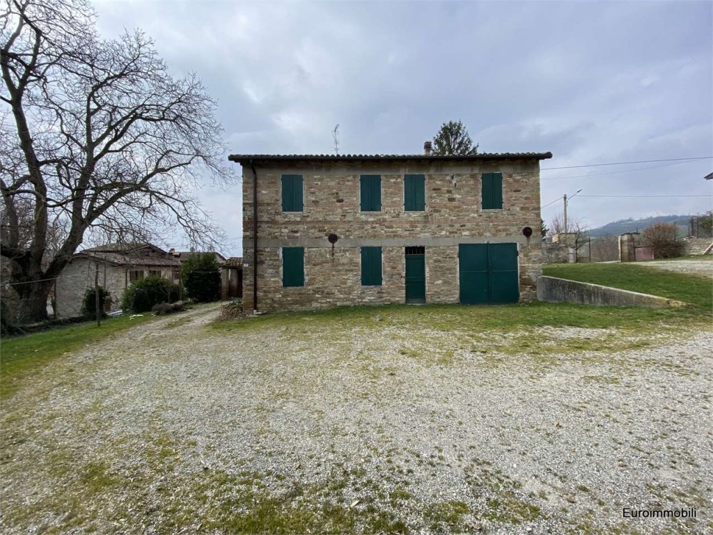 Casa Indipendente in vendita a Neviano degli Arduini via garibaldi