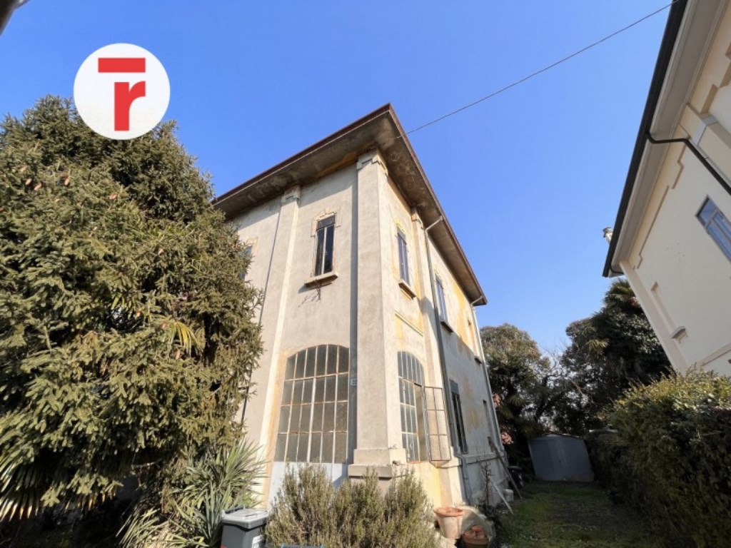 Porzione di Casa in vendita a Padova via bernina