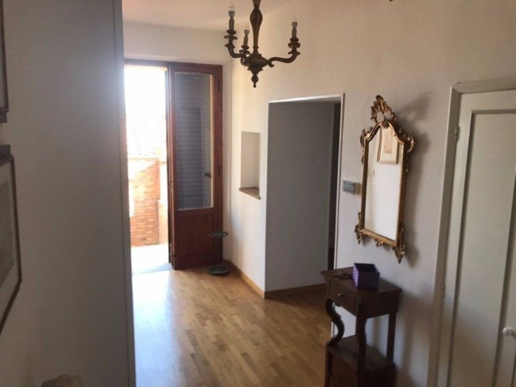 Appartamento in vendita a Castelnuovo Berardenga piazza Padella