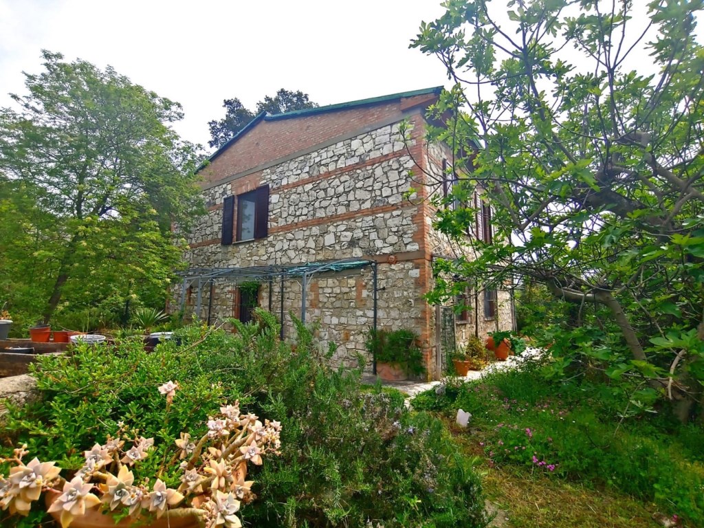 Casale in vendita a Rapolano Terme