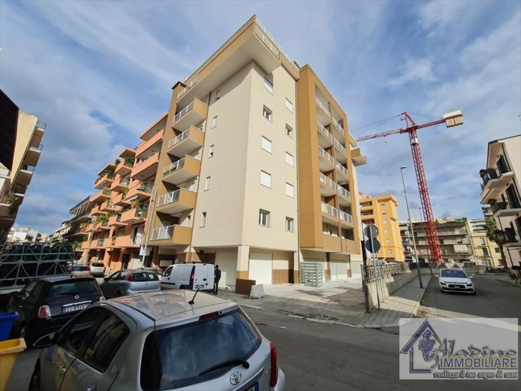 Appartamento in vendita a Reggio di Calabria via sbarre centrali