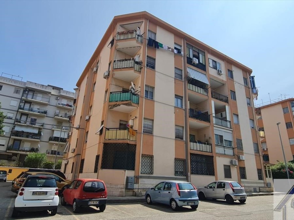 Appartamento in vendita a Reggio di Calabria via ciccarello