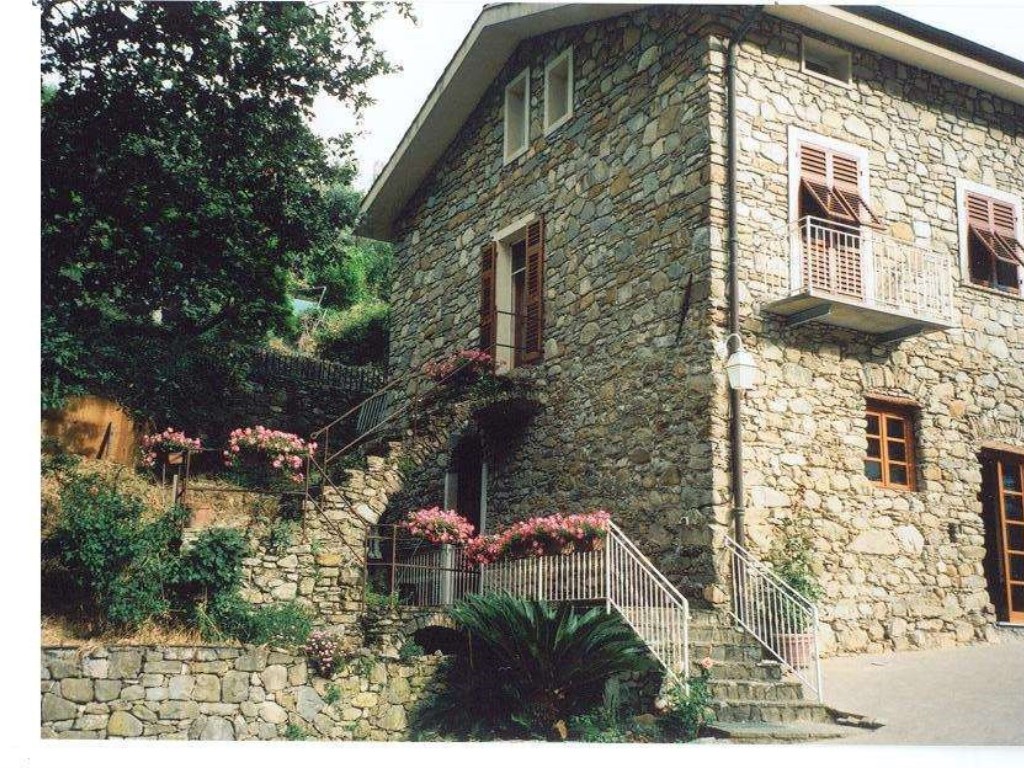 Villa in vendita a San Biagio della Cima