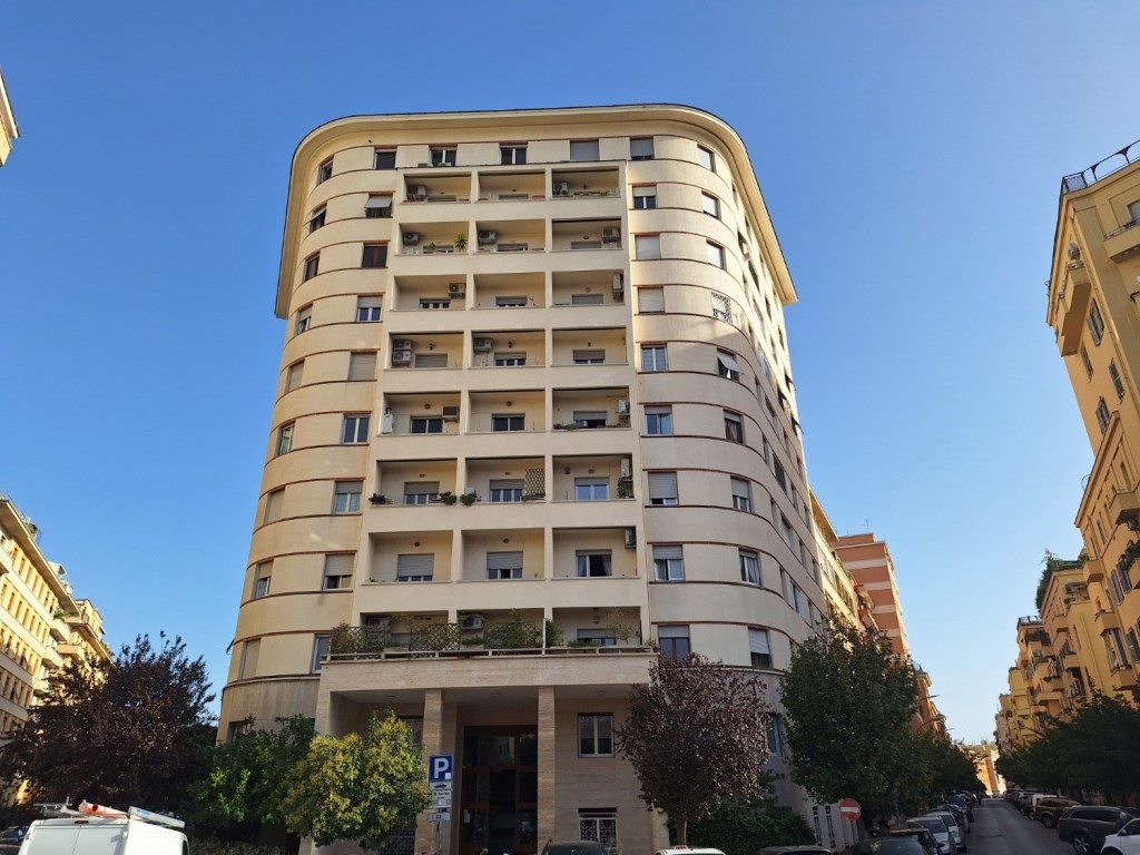 Appartamento in vendita a Roma piazza Asti, 6