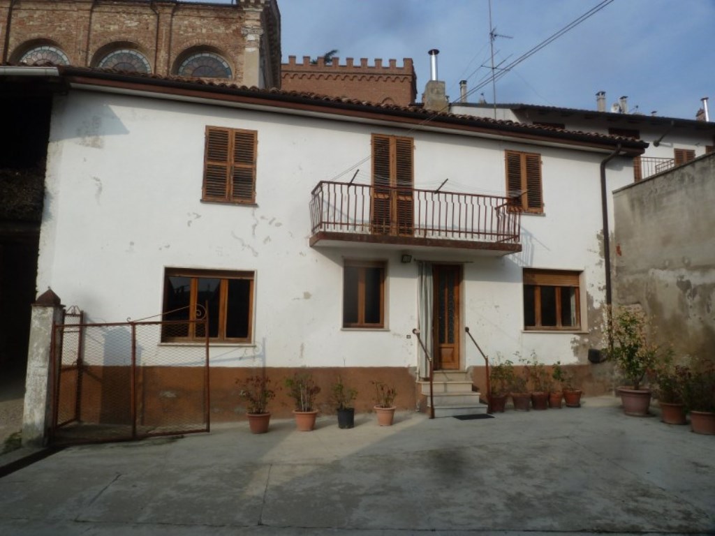 Casa Indipendente in vendita a Sala Monferrato via Asilo 7