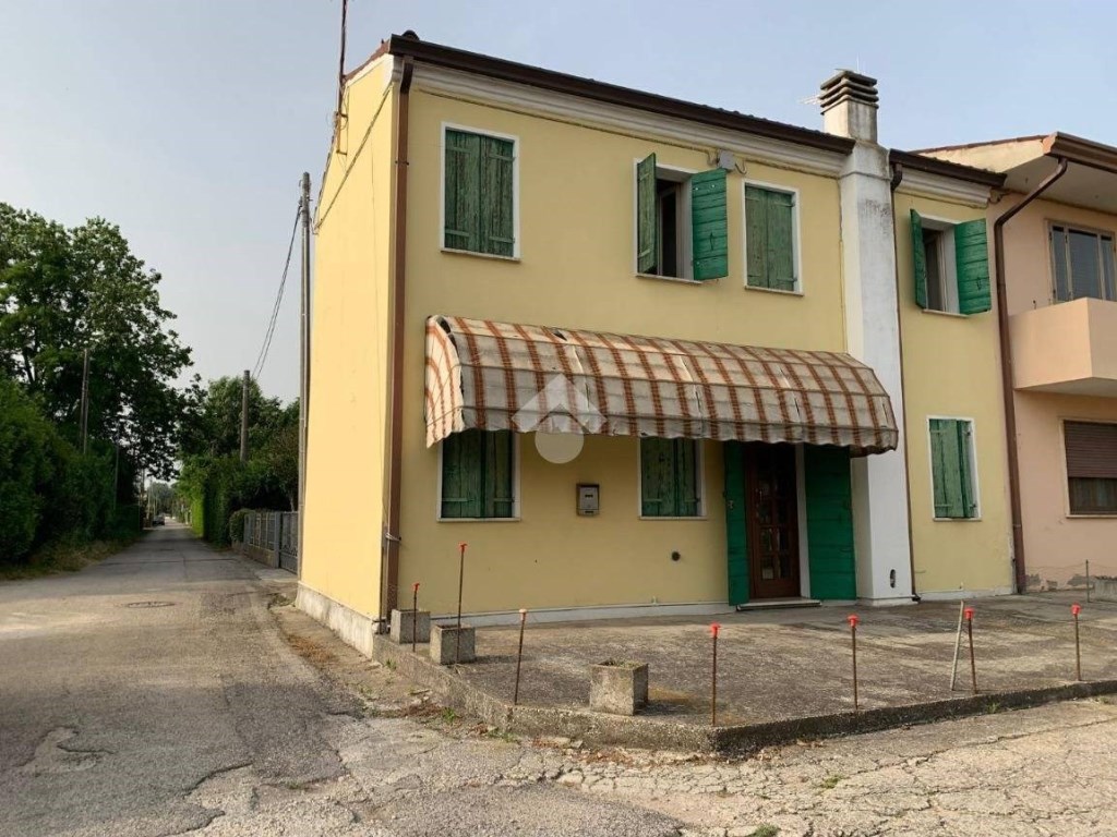 Casa Indipendente in vendita a Stanghella via Cuoro, 187