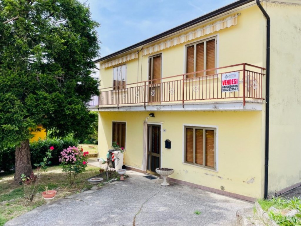 Casa Indipendente in vendita a Fratta Polesine