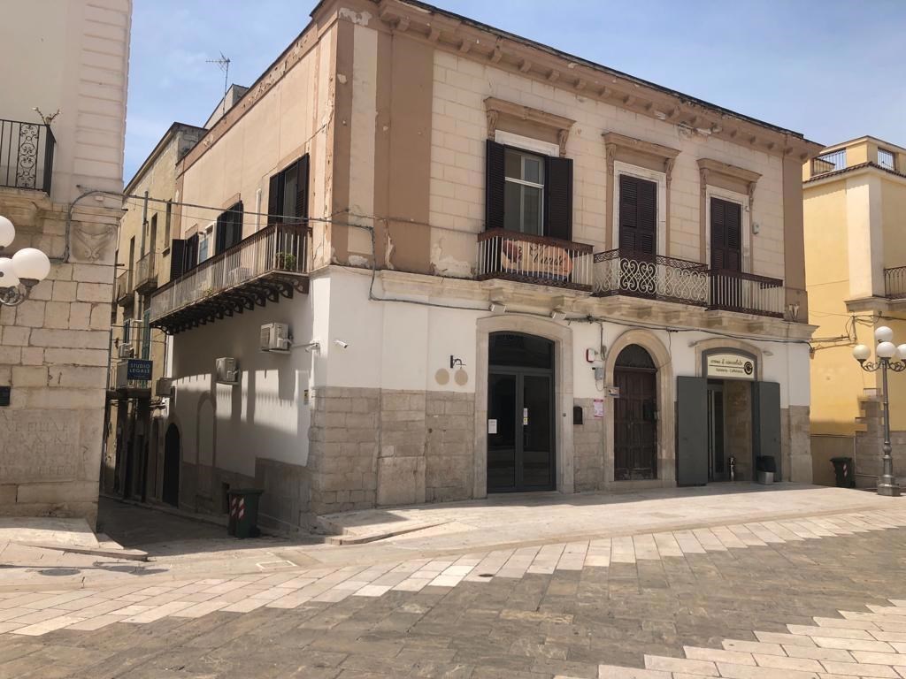 Ufficio in vendita a Canosa di Puglia canosa di Puglia San Sabino,52