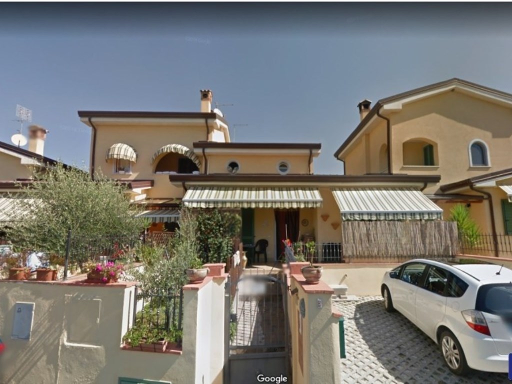 Casa Semindipendente in vendita a Castelnuovo Magra palvotrisia