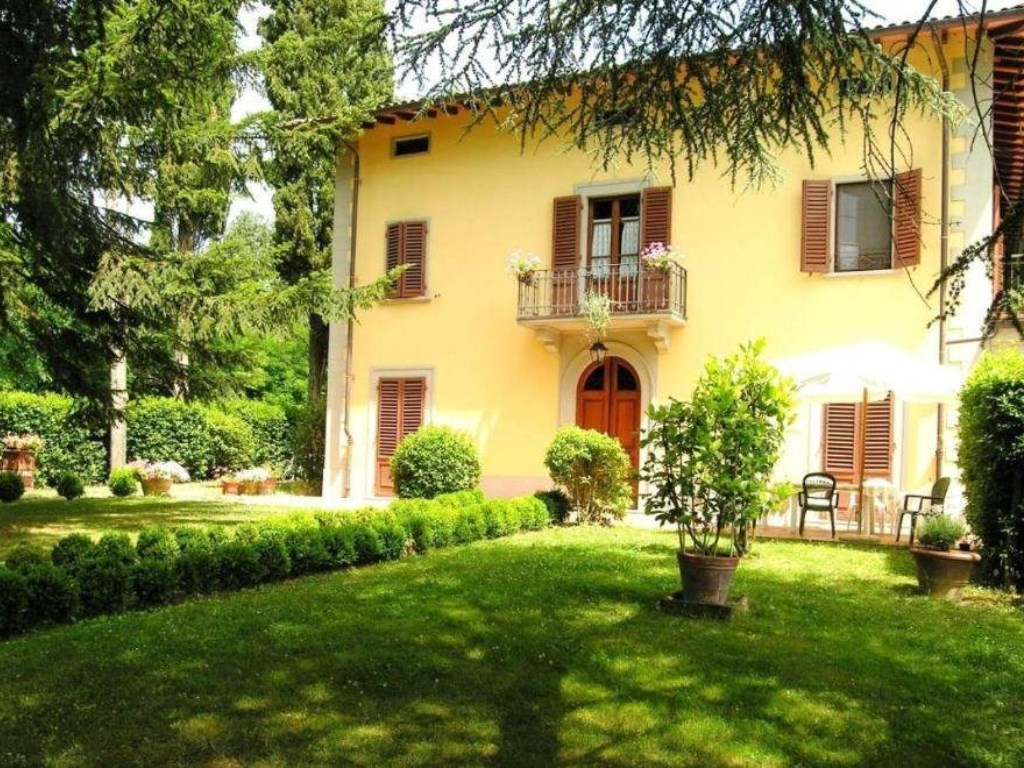 Villa in vendita a Vicchio via di santa maria a vezzano 99999