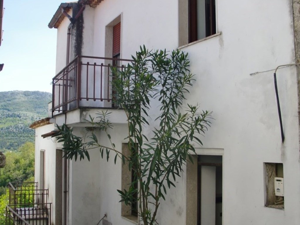 Casa Indipendente in vendita a Caselle in Pittari caselle in Pittari Vittoria