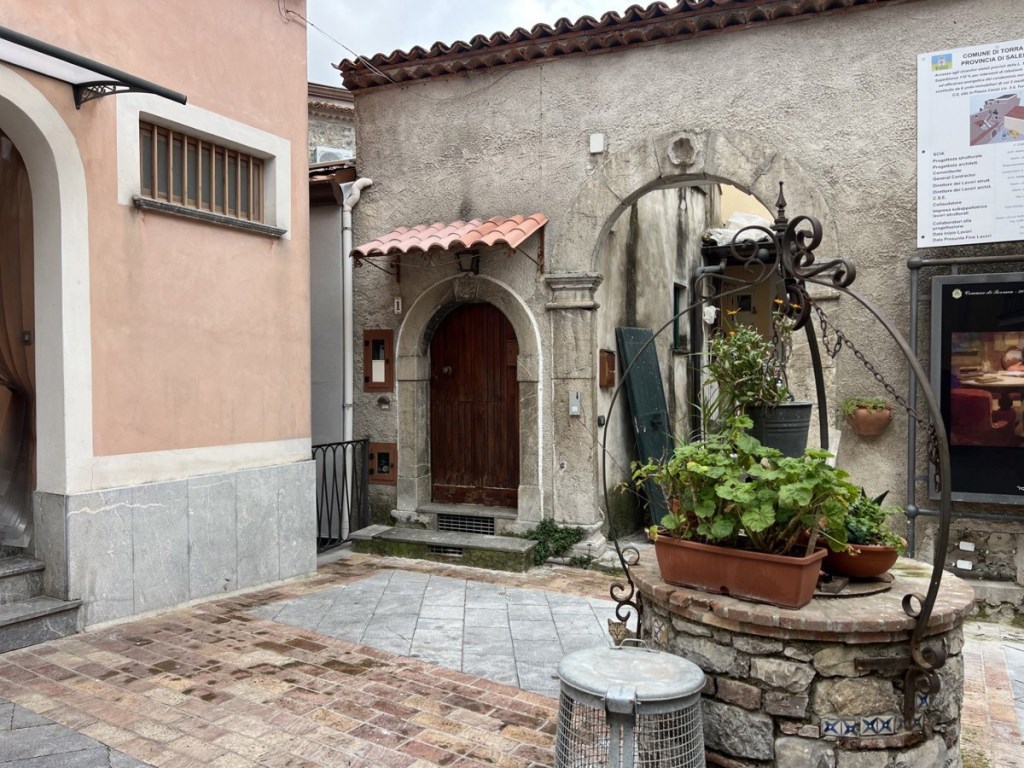 Casa Indipendente in vendita a Torraca torraca Roma