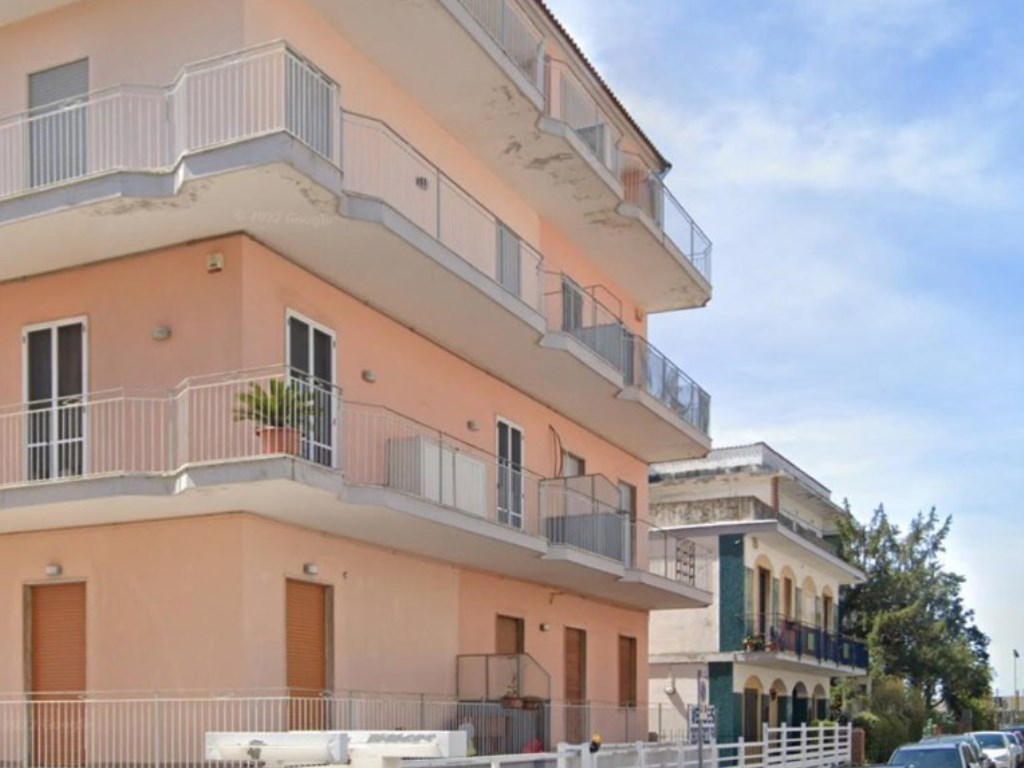 Appartamento in vendita a Trecase trecase Carlo Cattaneo,13