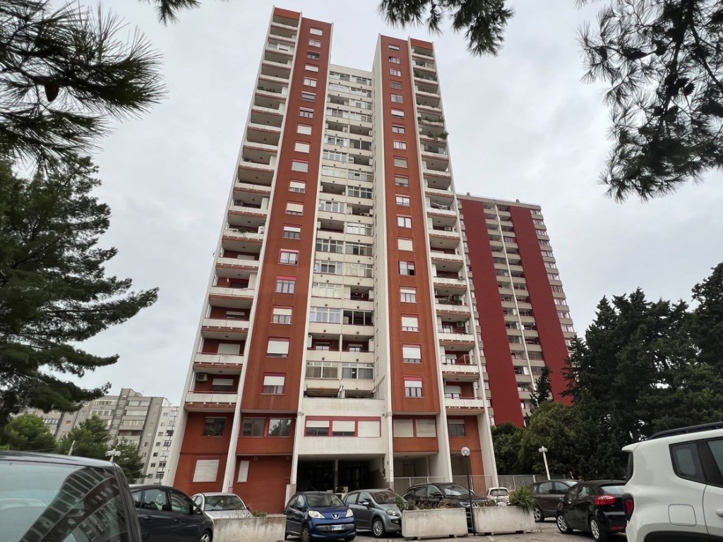 Appartamento in vendita a Taranto taranto Fratelli Rosselli,3