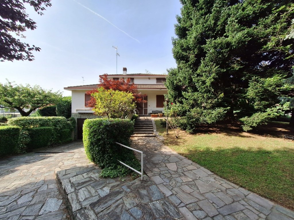 Villa in vendita a Gessate viale Europa 62