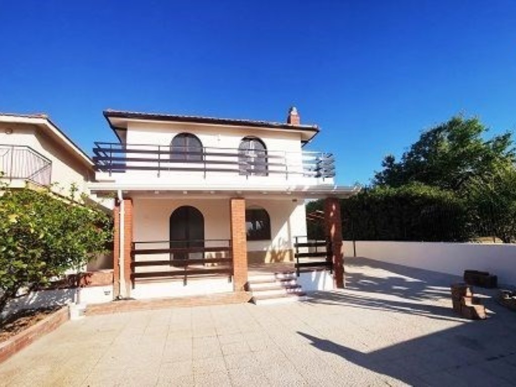 Villa in affitto ad Augusta costa saracena