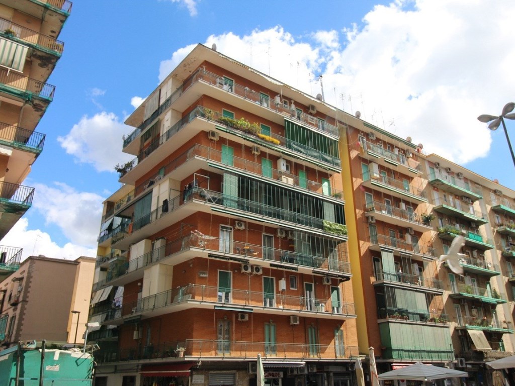 Appartamento in vendita a Napoli via marco aurelio severino 52