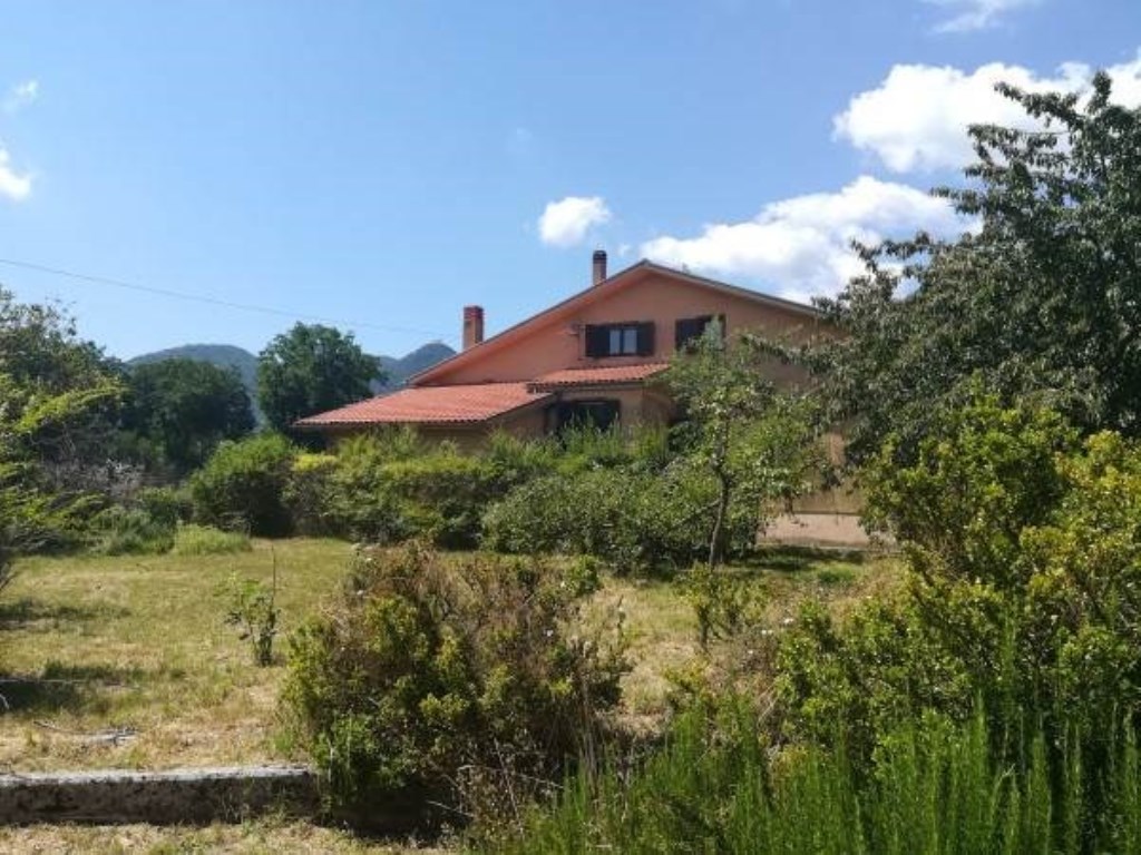 Villa in vendita a Montella via san francesco a folloni