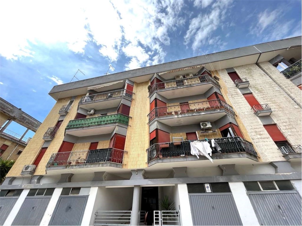 Appartamento in vendita a Brindisi piazza Fattori 3