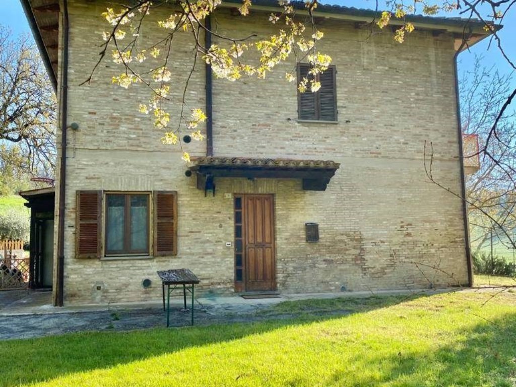 Casa Semindipendente in vendita a Urbino