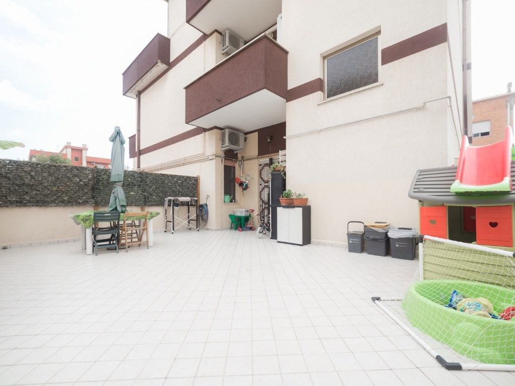 Appartamento in vendita a Roma via nicolo balanzano, 1