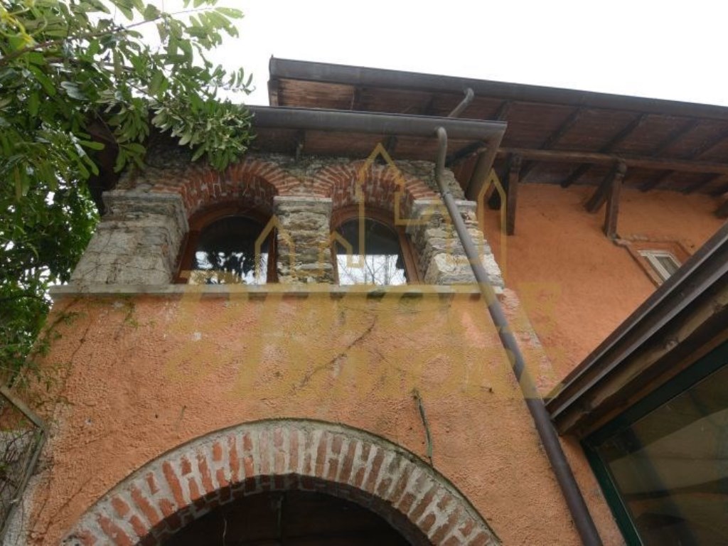 Villa a Schiera in vendita a Ghiffa corso Belvedere, 149-155