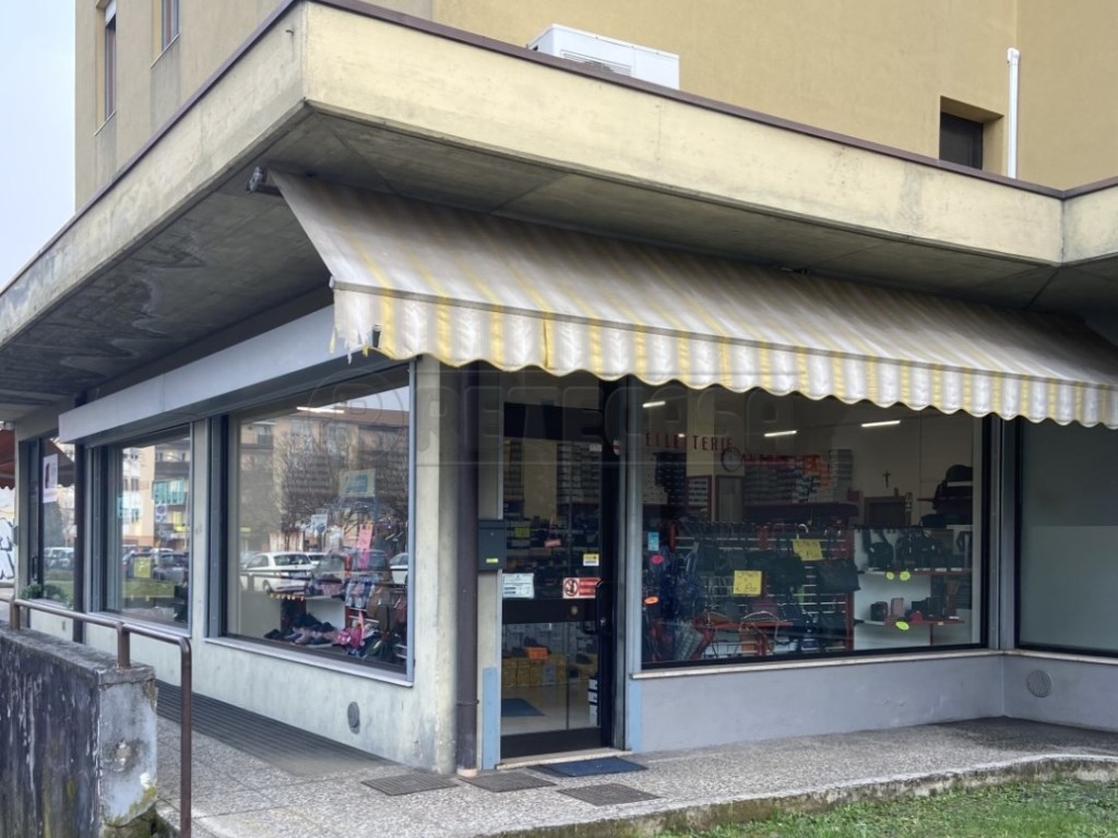Negozio in vendita a Vicenza
