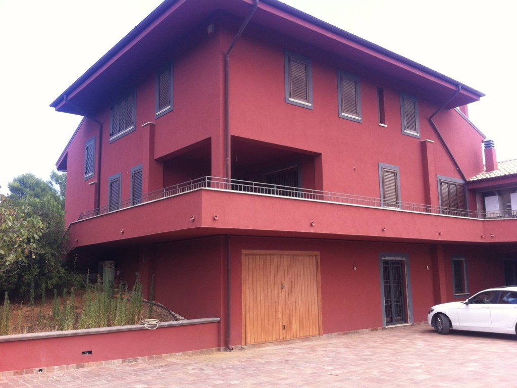 Villa in vendita a Caltanissetta via luigi monaco