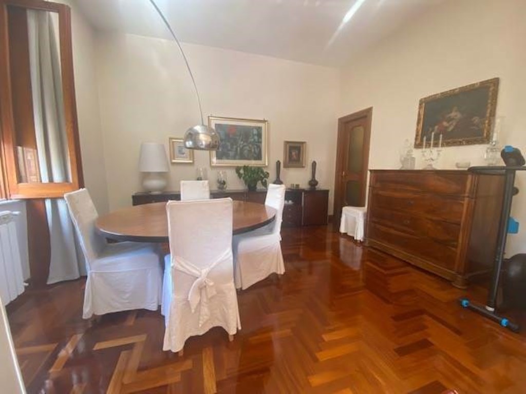 Appartamento in vendita a Salerno via Michele Conforti 20