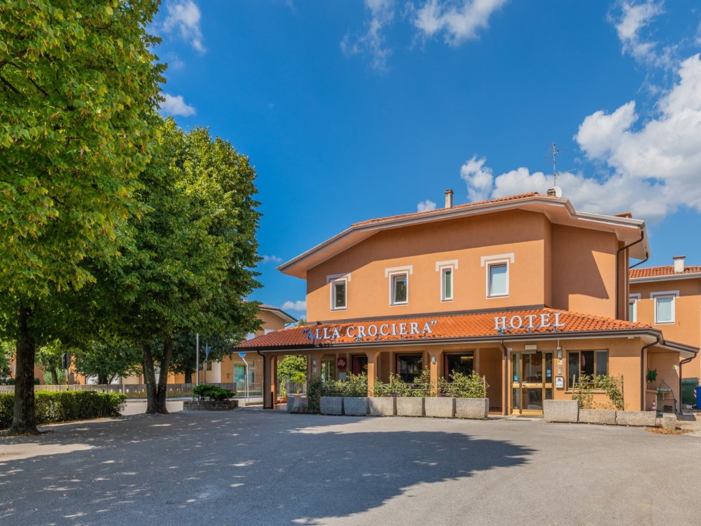 Hotel/Albergo in vendita a San Canzian d'Isonzo via San Pietro 9, San Canzian d'Isonzo