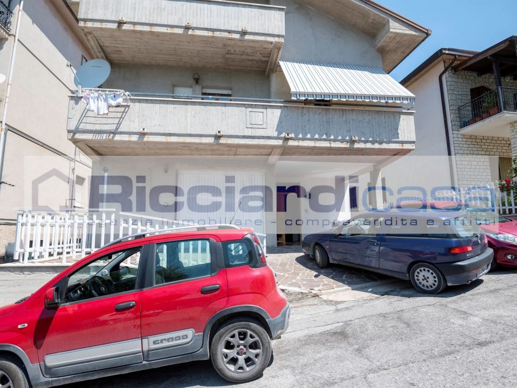 Casa Indipendente in vendita a Monte San Pietrangeli via Matteotti