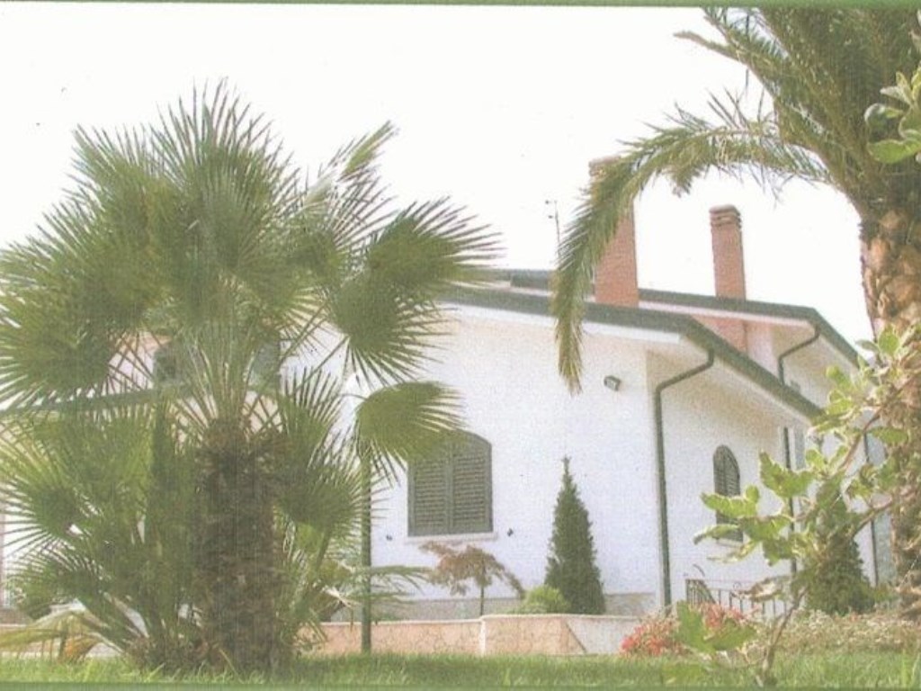 Villa in vendita a San Salvatore Telesino via cerreto