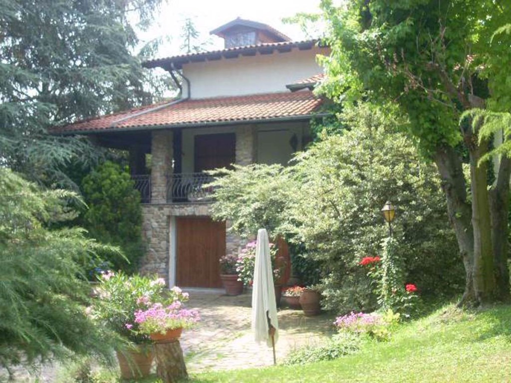 Villa in vendita a Santa Maria della Versa santa Maria della Versa garibaldi,3