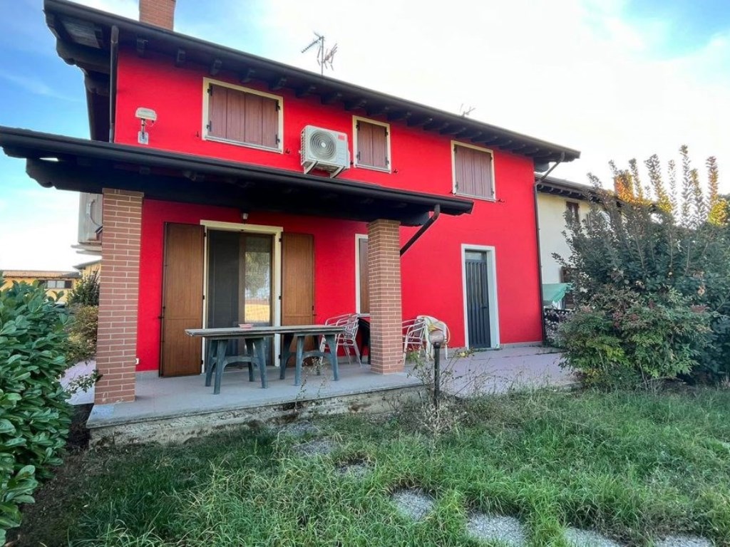 Villa in vendita a San Cipriano Po san Cipriano Po madre teresa di calcuta,3