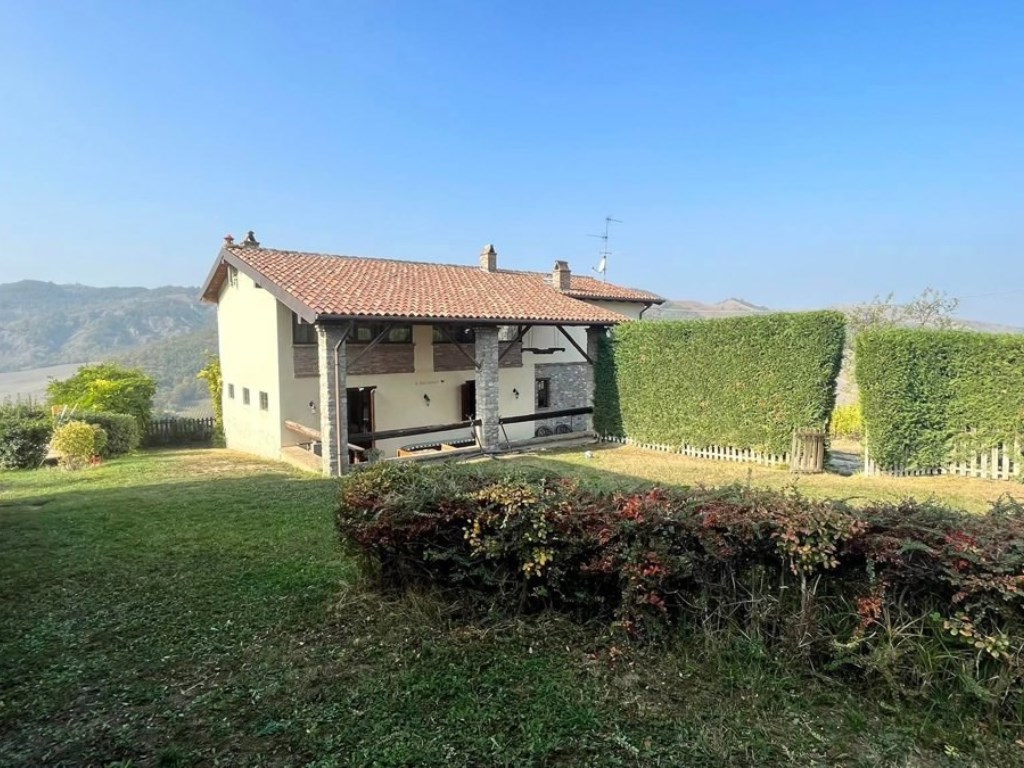 Casa Indipendente in vendita a Zerbo zerbo colli verdi,2