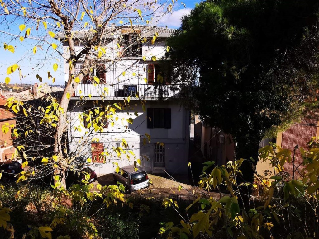 Appartamento in vendita a Chieti via Pietragrossa