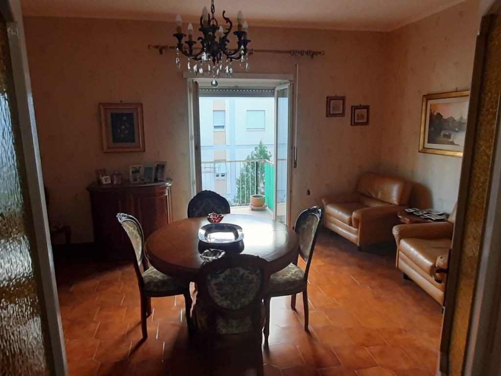Appartamento in vendita a Roma via valle melaina 121