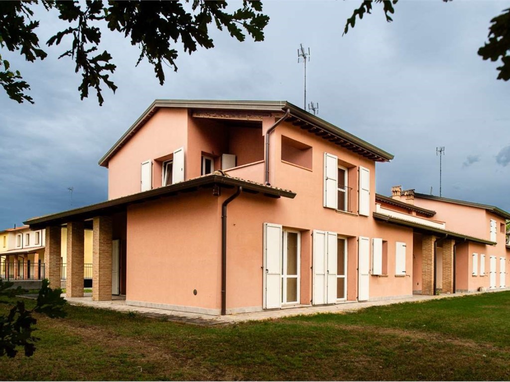 Villa a Schiera in vendita a Fontanellato paroletta