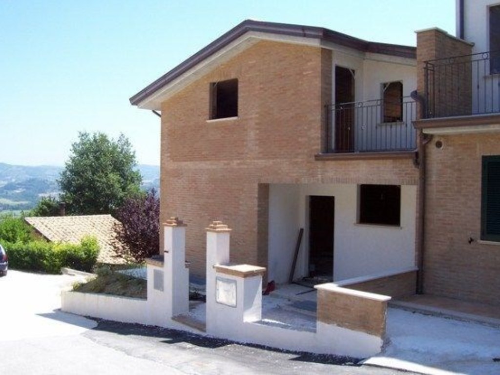 Villa a Schiera in vendita a Perugia cordigliano